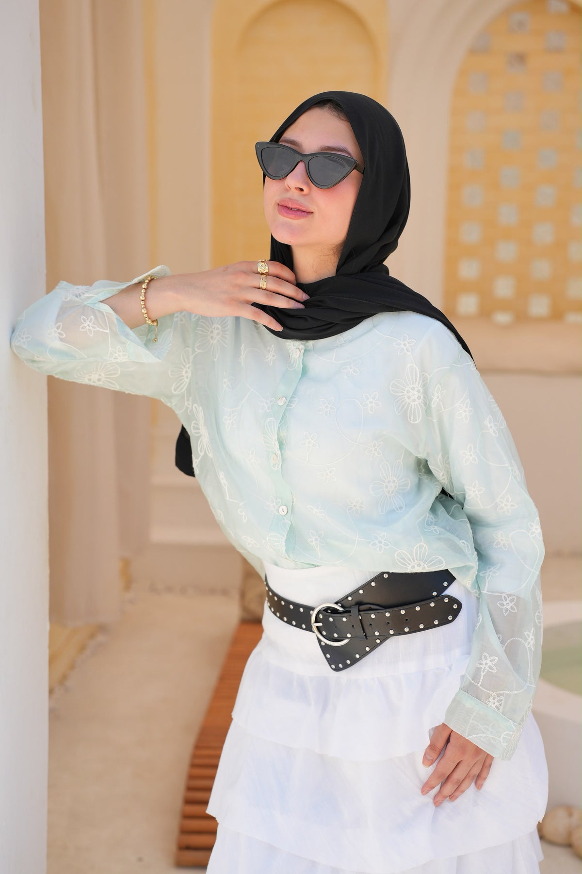 Women’s Floral Embroidered Shirt